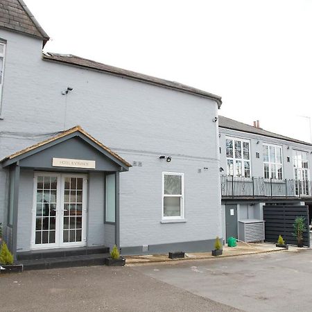 Hampton Court Hotel East Molesey Exterior foto